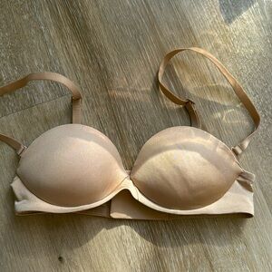 SKIMS ultimate collection, push-up strapless bra, color, clay size 30A